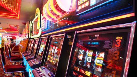 Pour qui les machines à sous des casinos en ligne sont rentables?