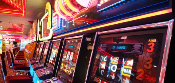 Pour qui les machines à sous des casinos en ligne sont rentables?